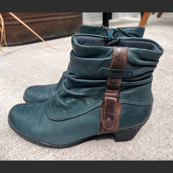 Cobb Hill Leather Slouch Heeled Ankle Boots Dark Teal Size 7 Great Condition - Picture 2 of 10
